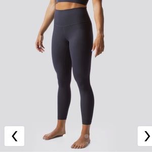 Born Primitive your go-to legging